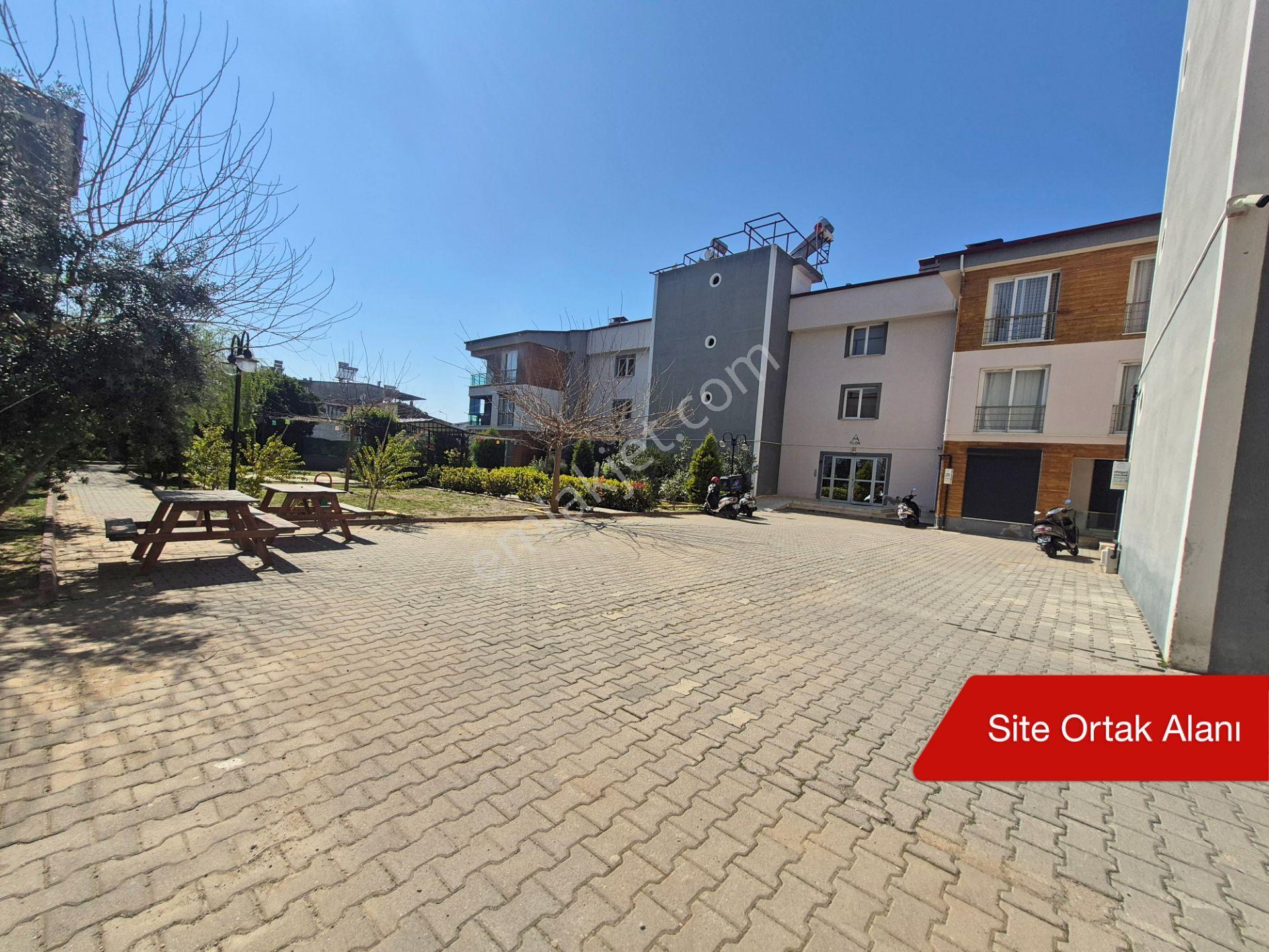 Şirinevler Mah.'de Site İçinde Zemin Kat 2+1 Kiralık Daire - Görsel 4