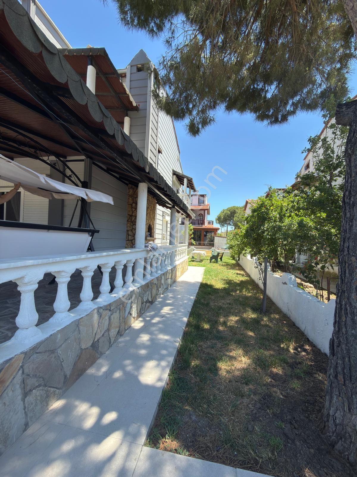 Saadet Korkmaz'dan Denize 50 Metre 4+1 Boş Kiralık Villa - Görsel 5