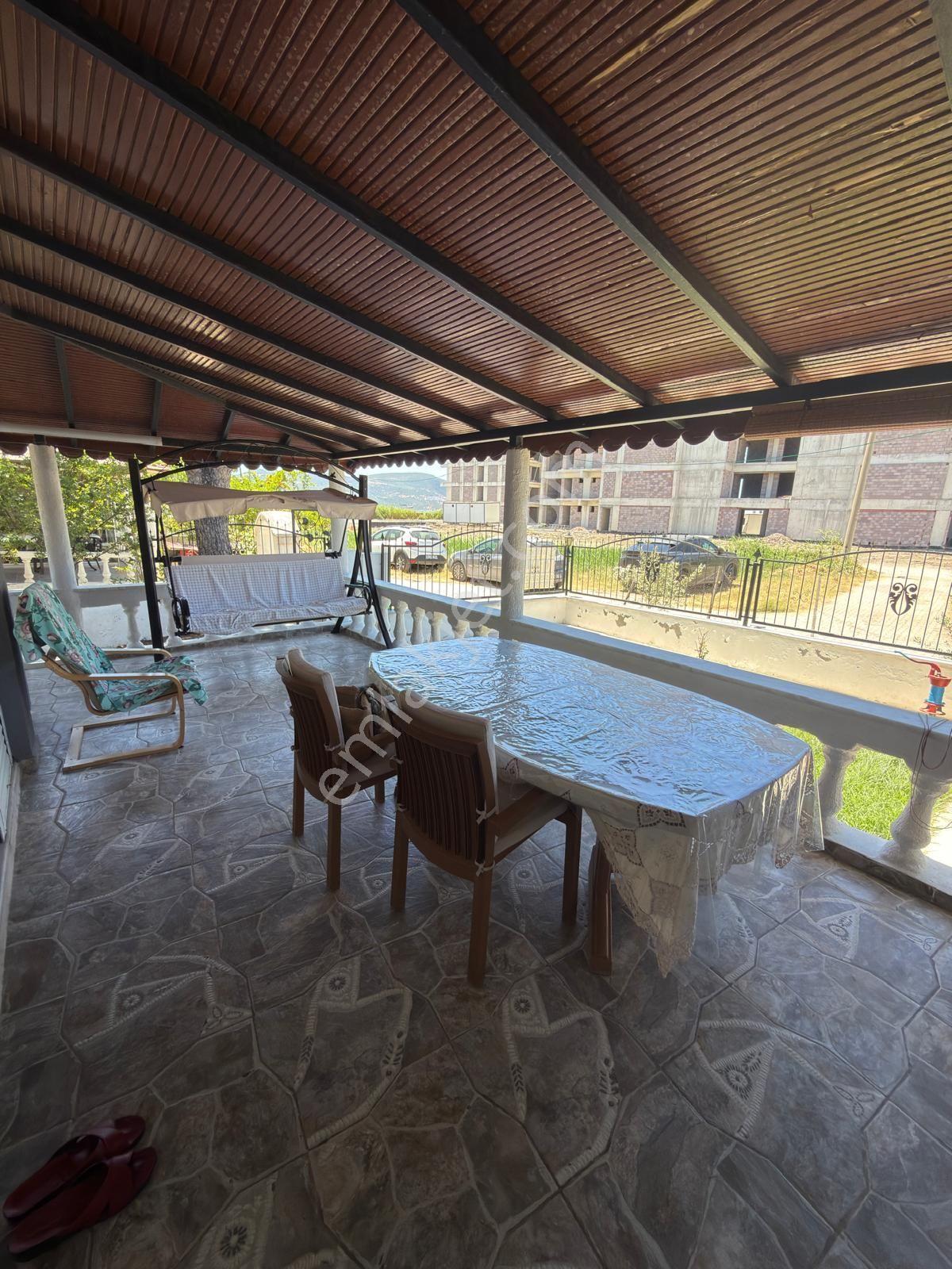 Saadet Korkmaz'dan Denize 50 Metre 4+1 Boş Kiralık Villa - Görsel 11