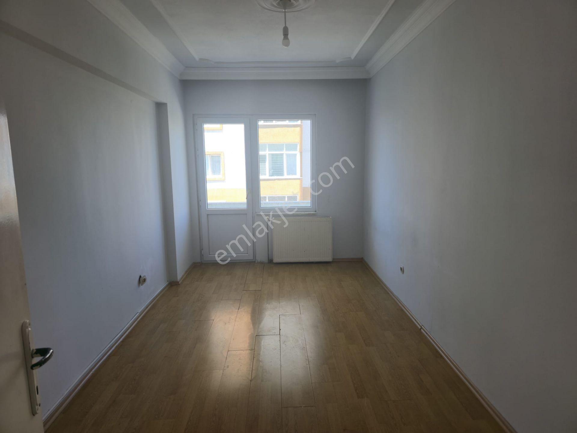Esentepe Mah.altay Yapı Sitesi Ara Kat 4+1 3 Balkonlu Kiralık Daire - Görsel 6