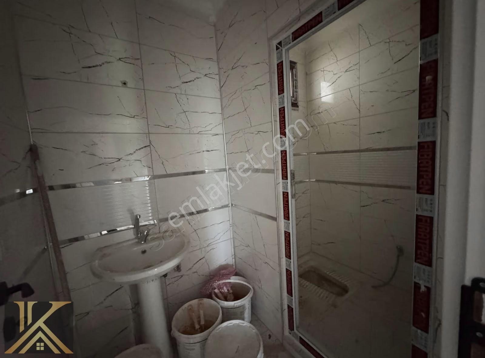 Ayazlı Mahallesinde Kiralık 3+1 Daire - Görsel 9
