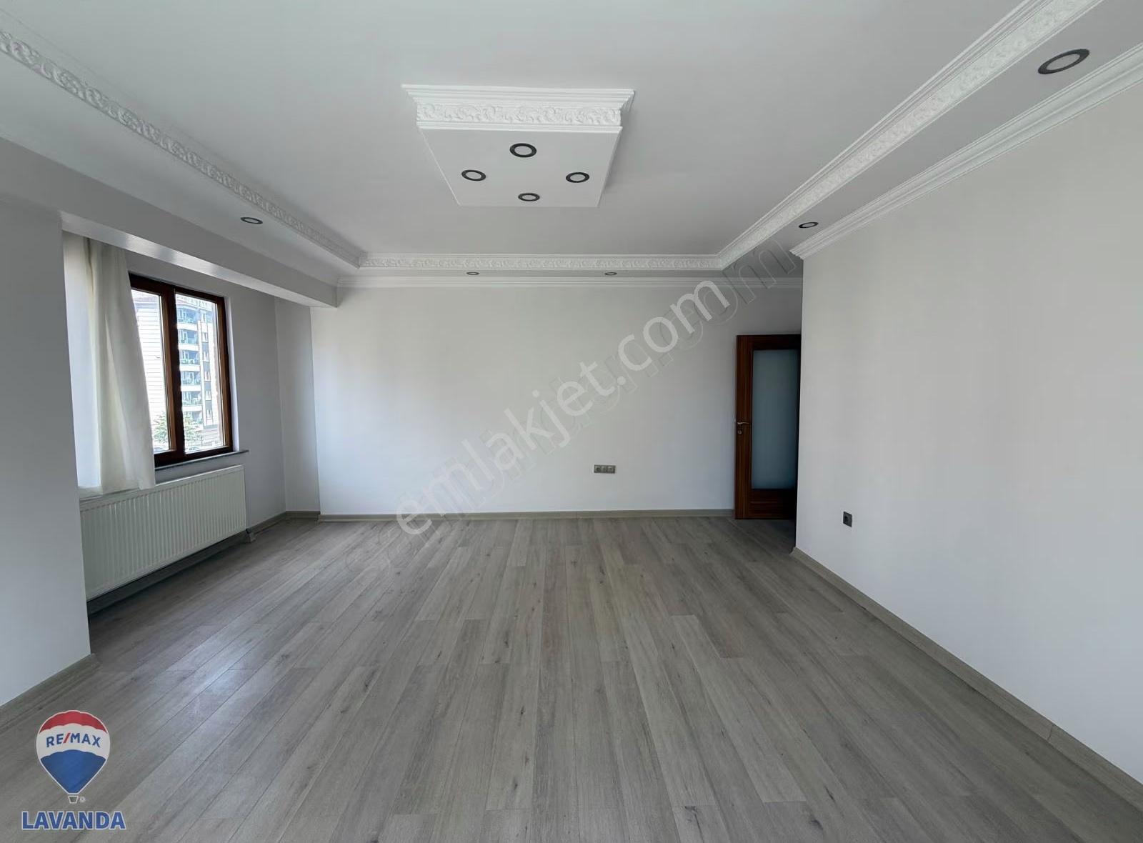 Remax Lavanda Dan Şeyh Sinan Mahallesinde Kiralık 3+1 Daire - Görsel 13