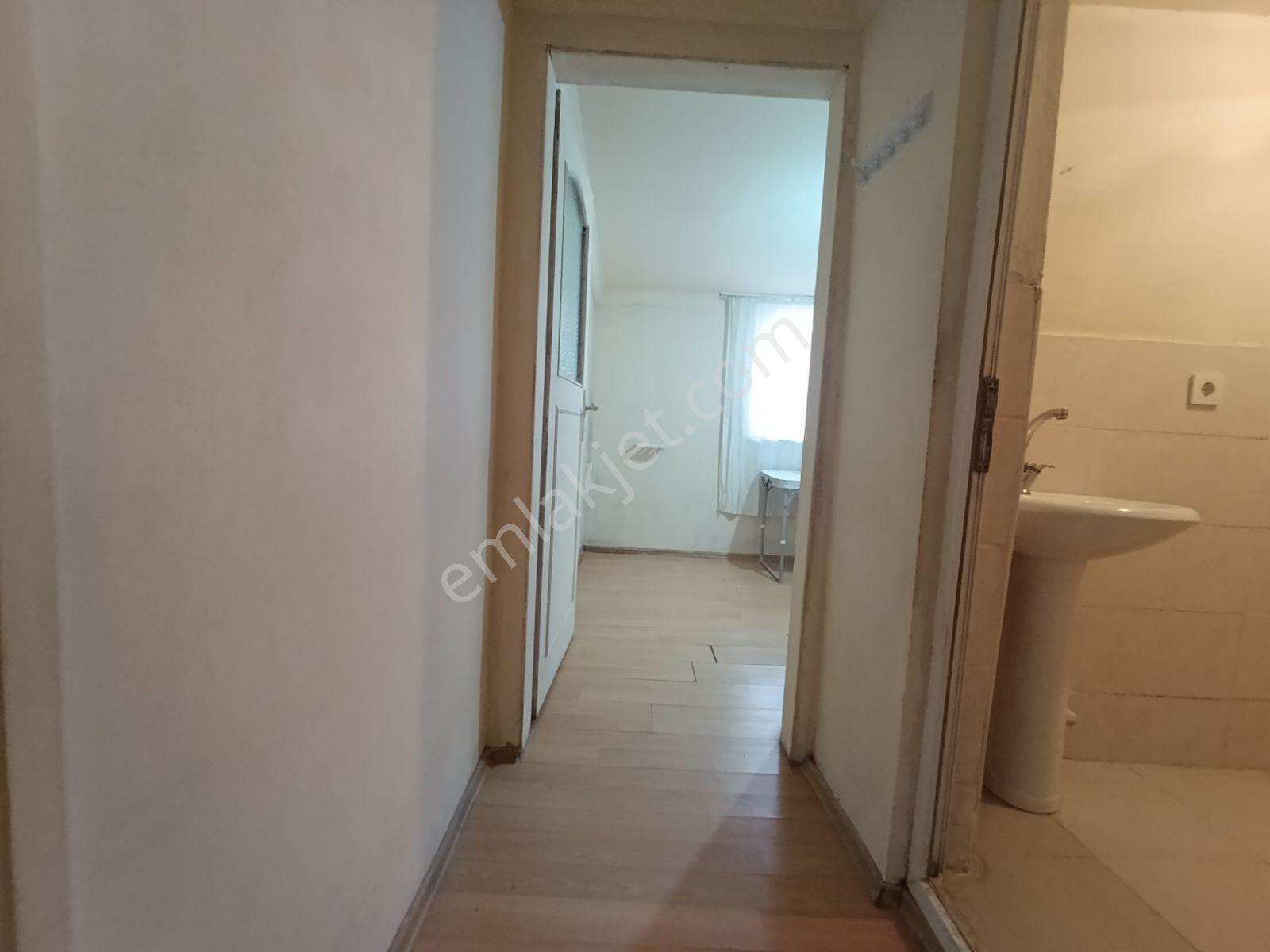 Sultangazi Yayla Mahallesinde Kiralık 1+1 Daire - Görsel 11