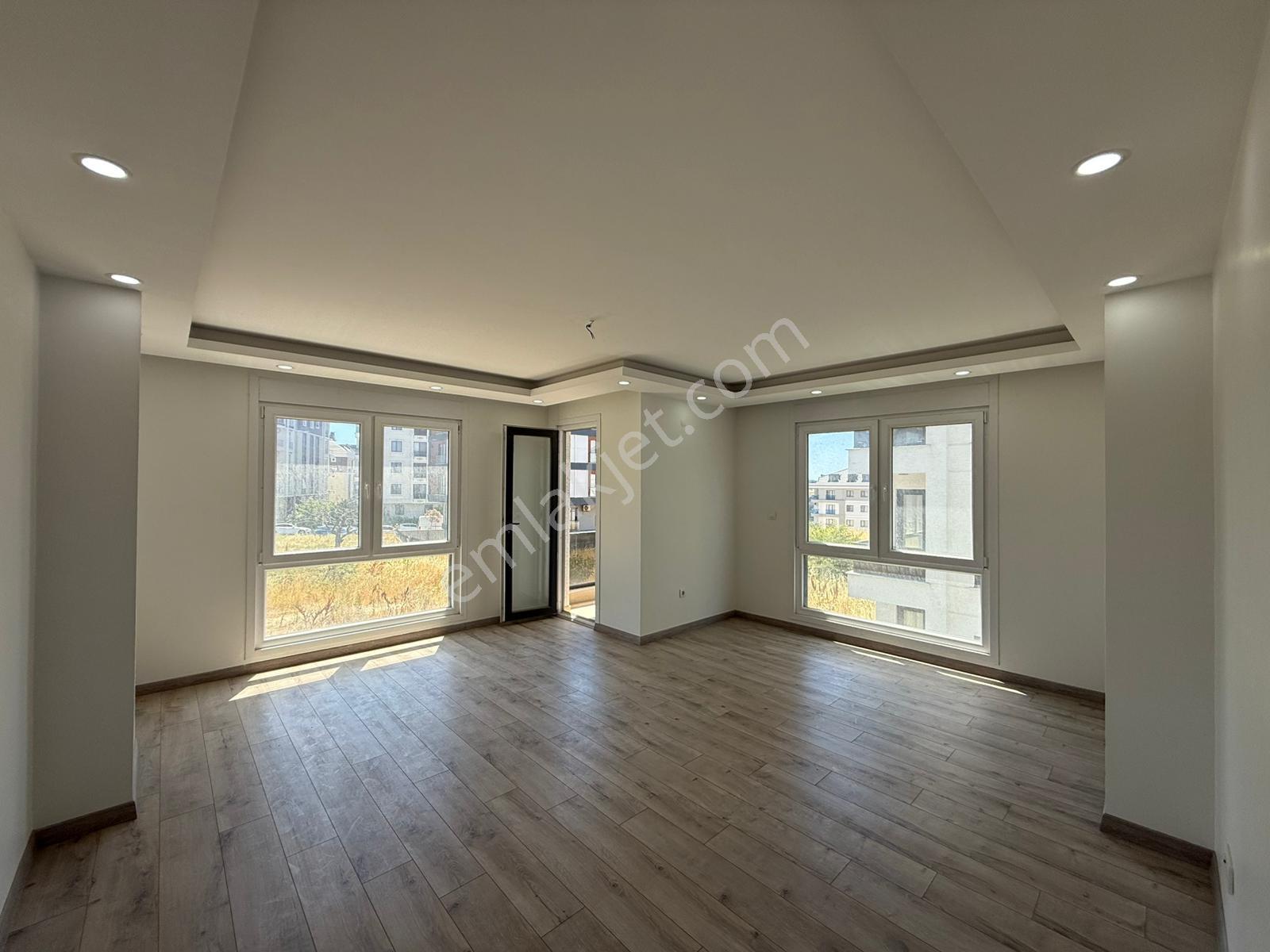 Beylikdüzü Gürpınar'da Doğa İle İç İçe Ferah Lüx 2+1 Geniş Daire - Görsel 20