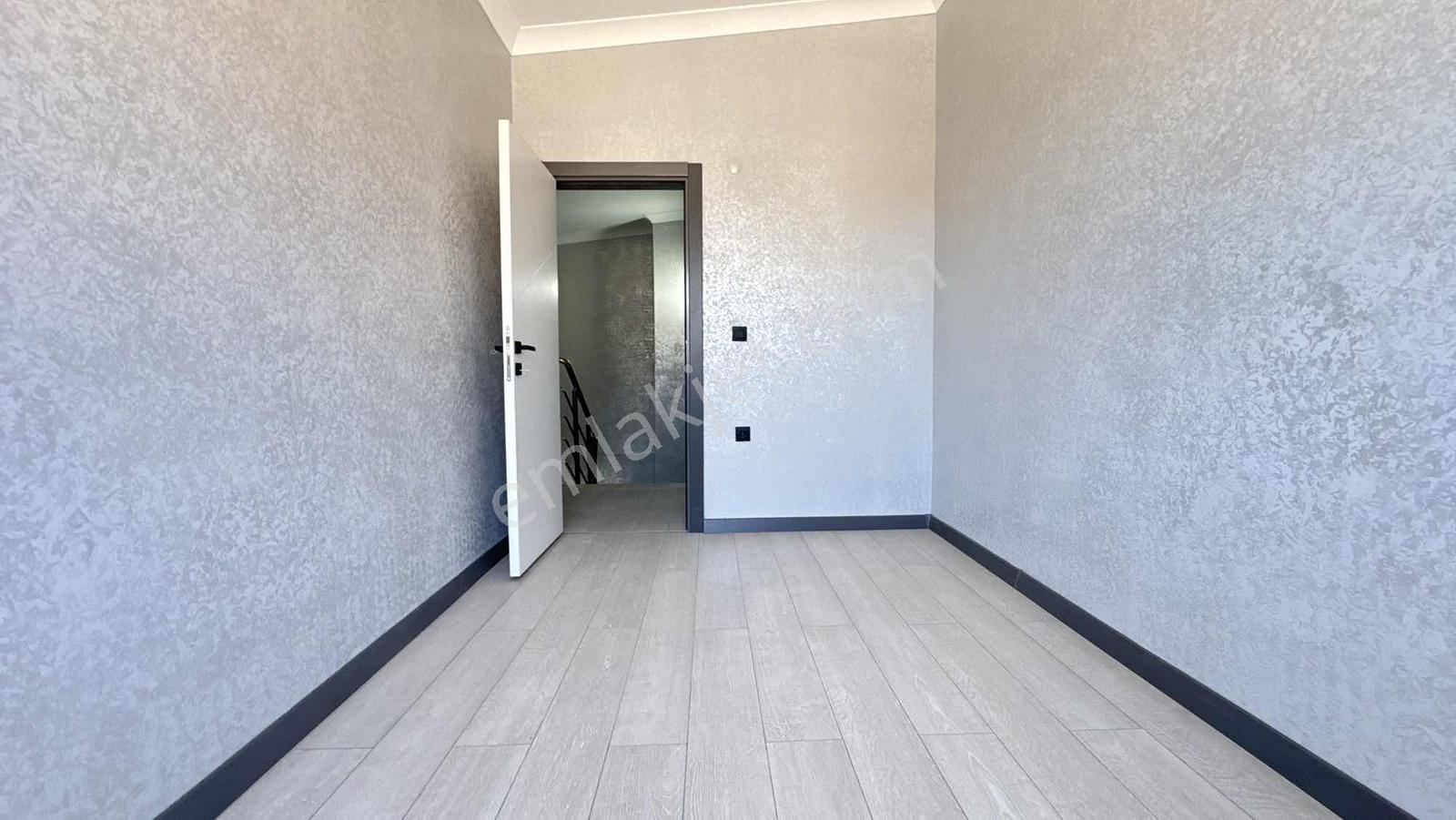 Darıca Marmarayın Yakının Da 4+1 220m2 - Görsel 14