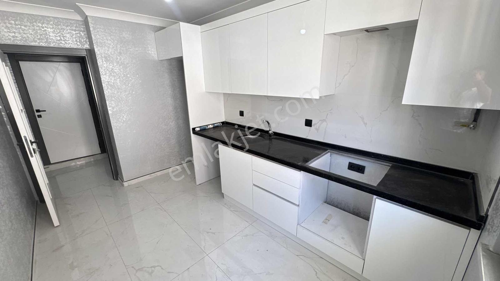 Darıca Marmarayın Yakının Da 4+1 220m2 - Görsel 8