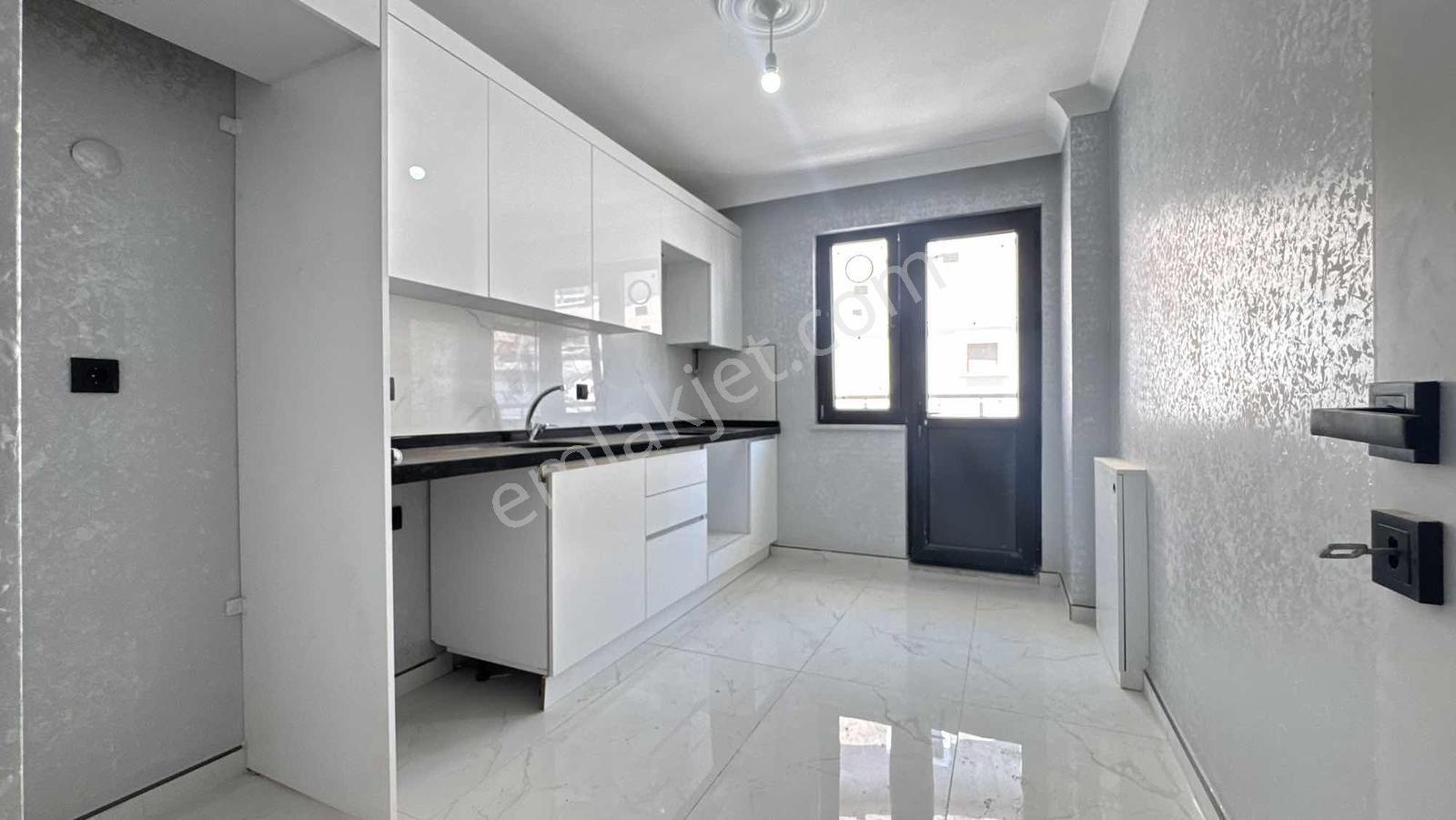 Darıca Marmarayın Yakının Da 4+1 220m2