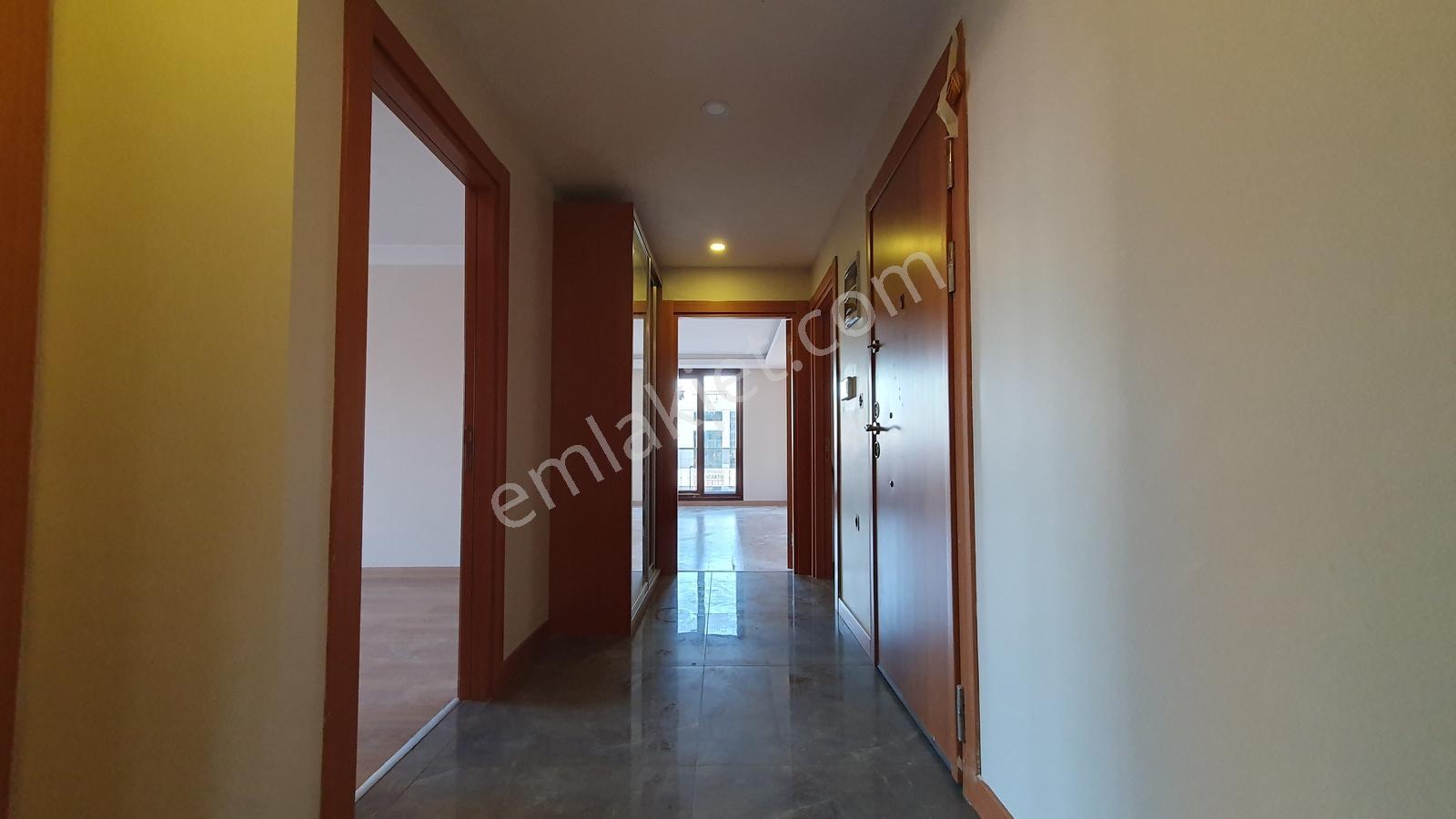 Üsküdar Bosna Bulvarı Cadde Üstü 2+1 Satılık Daire Enta Emlak - Görsel 24