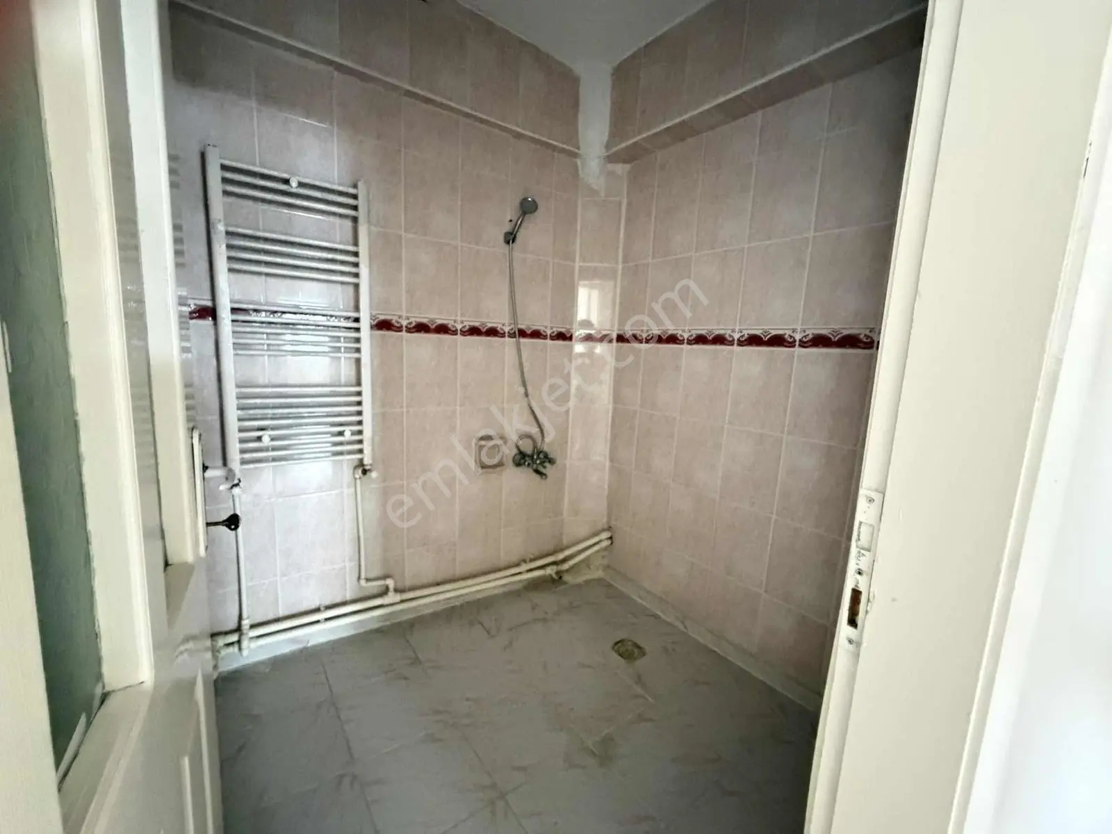 [ema] Rüstempaşada Kiralık Daire - Görsel 8