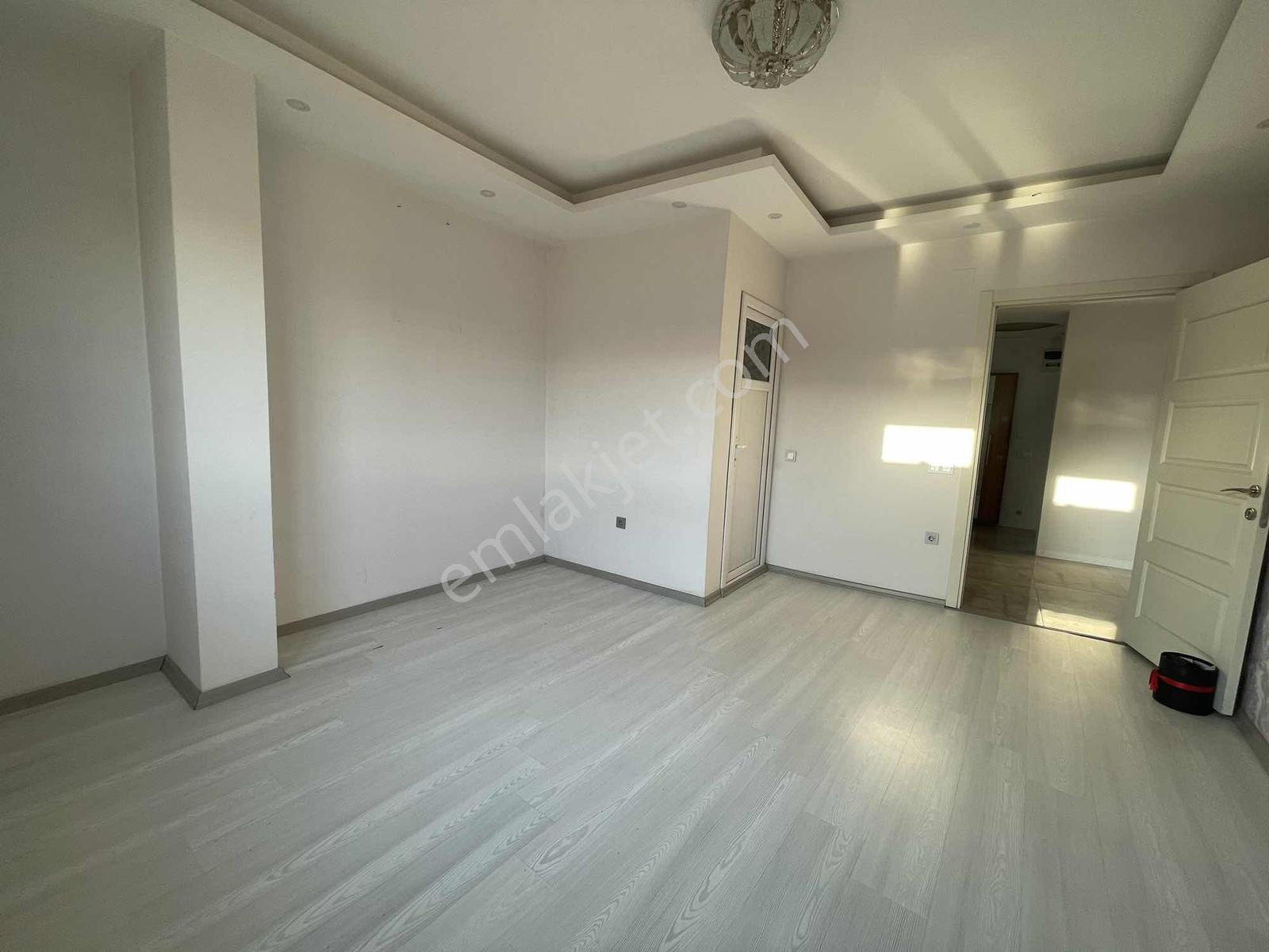 Gültepe`de~3+1~full~lüxx~yapılı~caddeye~yakın~müstakil~ - Görsel 14