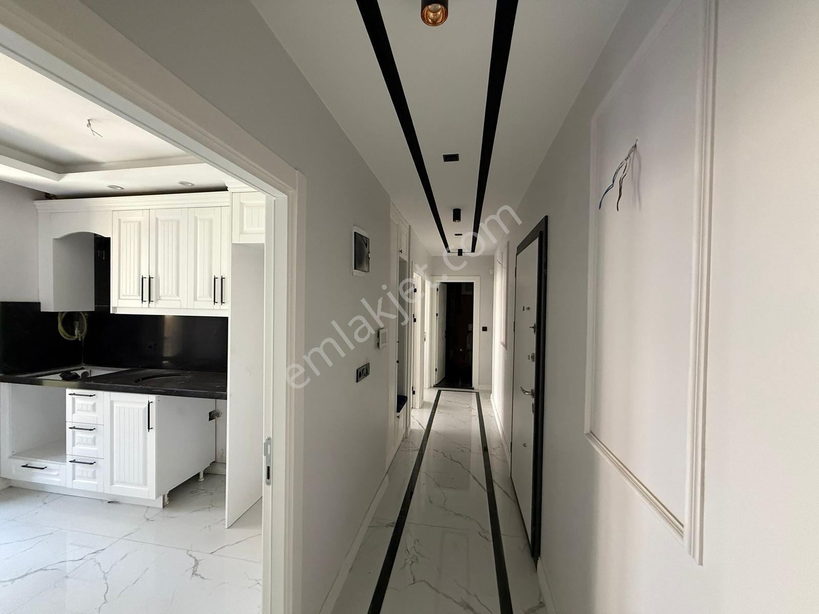 Beylikdüzü'nde Butik Aile Sitesinde Acil Satılık 2+1 Sıfır Daire - Görsel 24