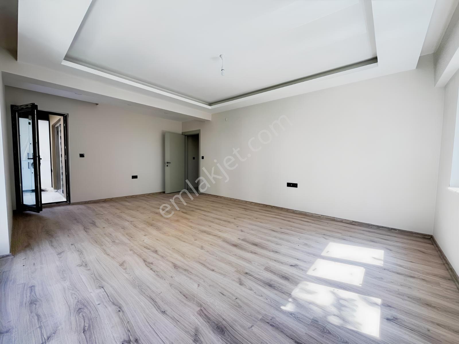 İstiklal Mah. Çarşı Merkeze Yakın Satılık 3+1 Lüks Daire - Görsel 16