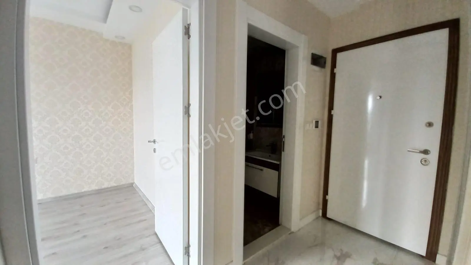 Kartepe Karcity Evleri Havuzlu Site 2+1 Ara Kat Satılık Daire - Görsel 9
