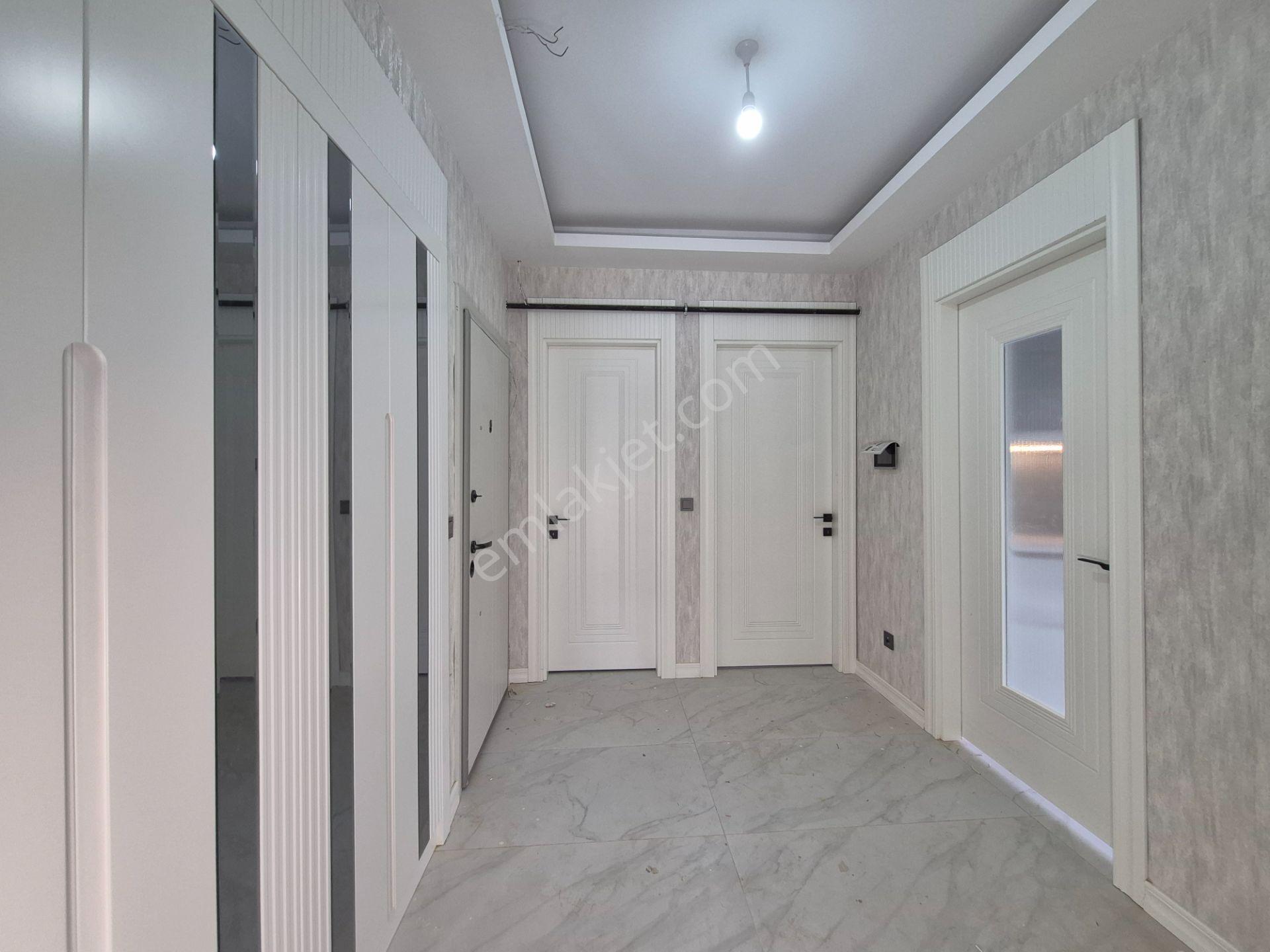 Selahaddini Eyyubi'de Satılık Cam Balkonlu 3+1 Sıfır Daire - Görsel 35