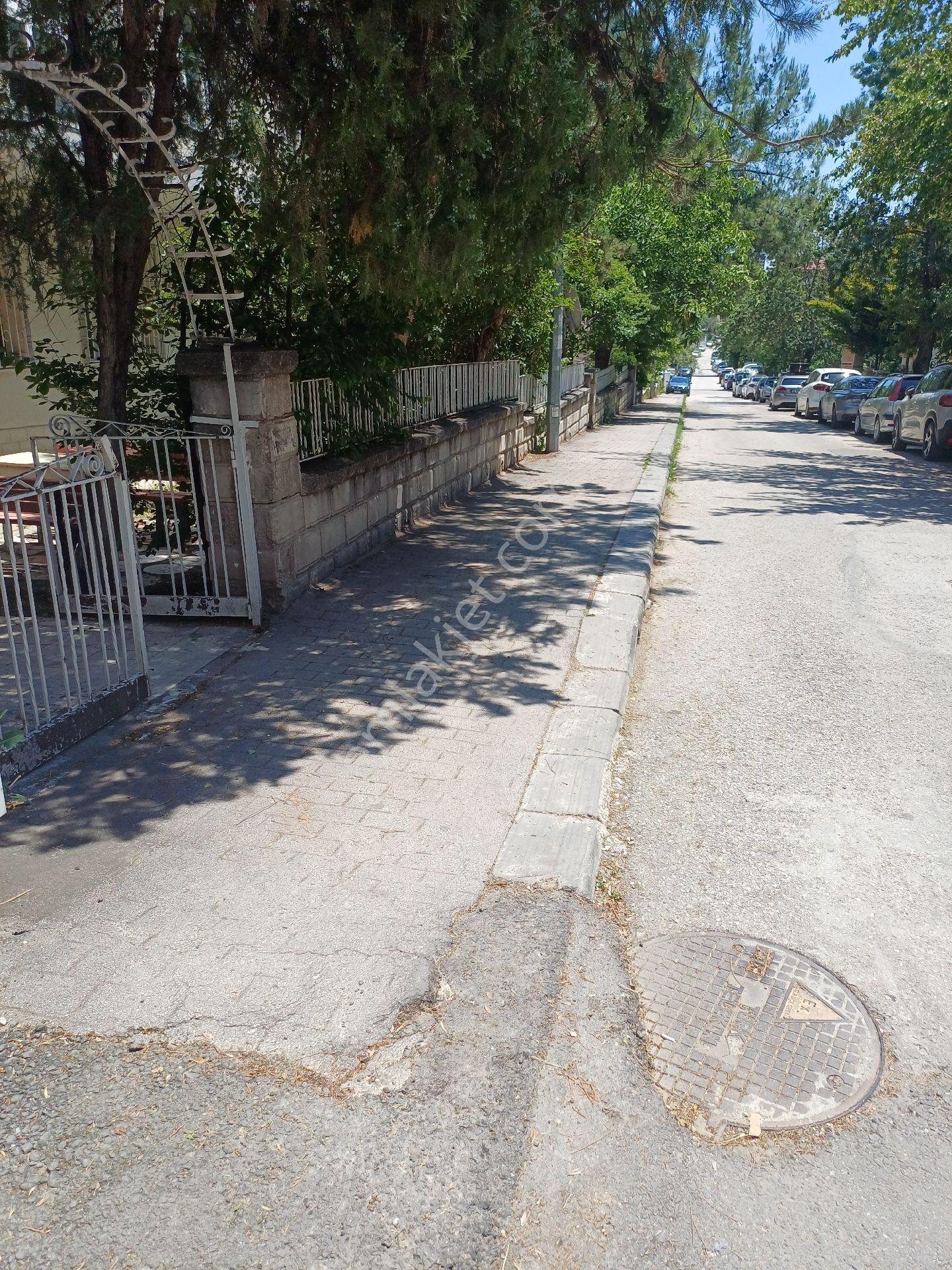 Yeşiloğlu Emlaktan Yenimahalle Merkezde Metro Yakınında Bakımlı Giriş Katta 3+1 Daire. - Görsel 22