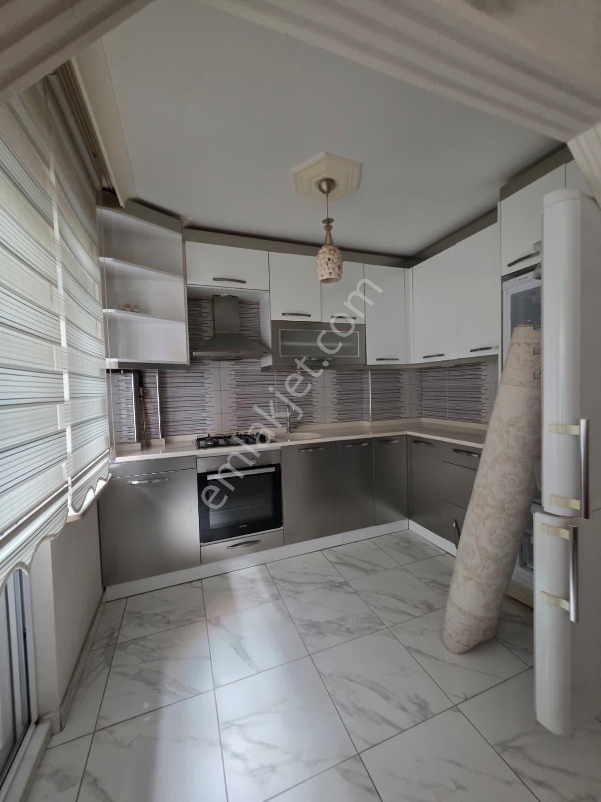 İnceoğlu'ndan Yunusemre'de 3+1 Eşyalı Kiralık Daire - Görsel 6