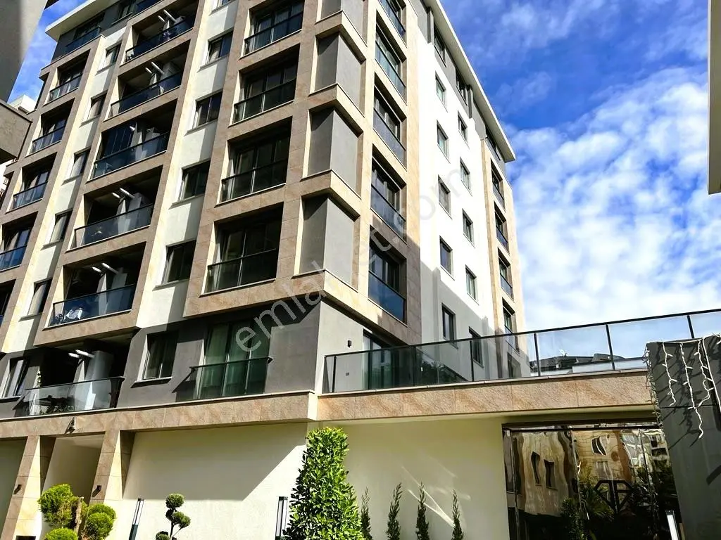 Beylikdüzü Dıamond Sitesinde Satılık Park Cehpe 2+1 Daire