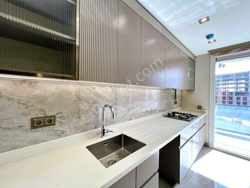 Beylikdüzü Dıamond Sitesinde Satılık Park Cehpe 2+1 Daire - Görsel 7