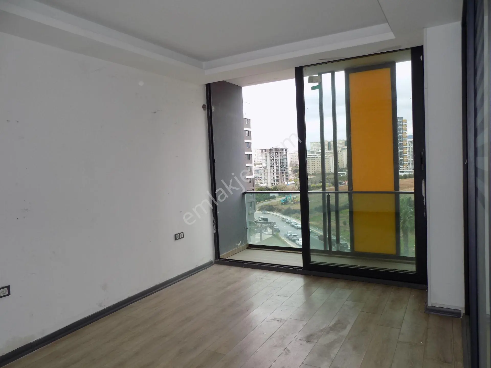 34. Cadde Üzeri Tıp Fakültesi Karşısı Tabela Değeri Yüksek Prestijli 3+1 Kat Ofis - Görsel 2