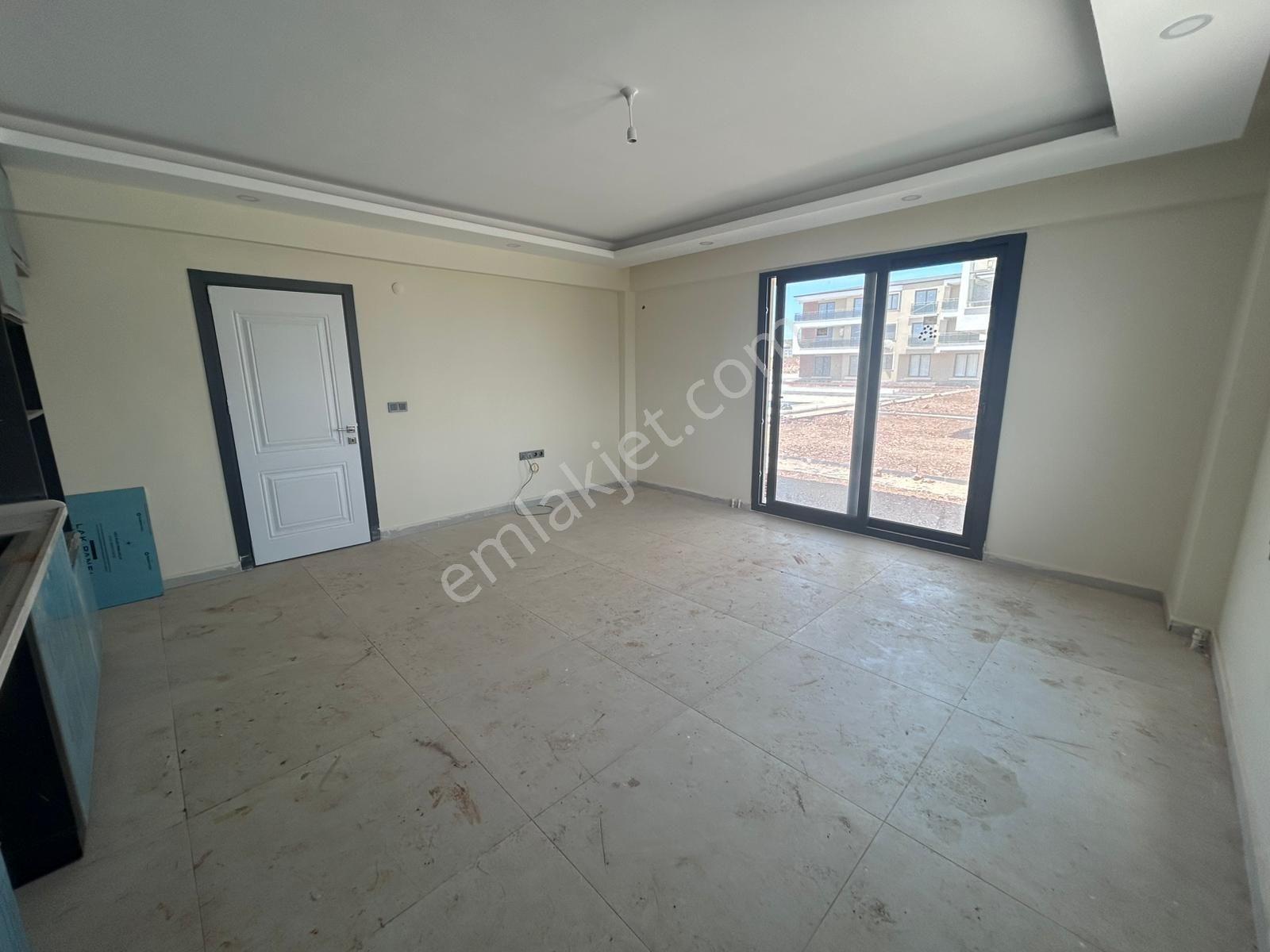 Didim Merkezde Havuzlu Sitede Sıfır 2+1 Daire - Görsel 5