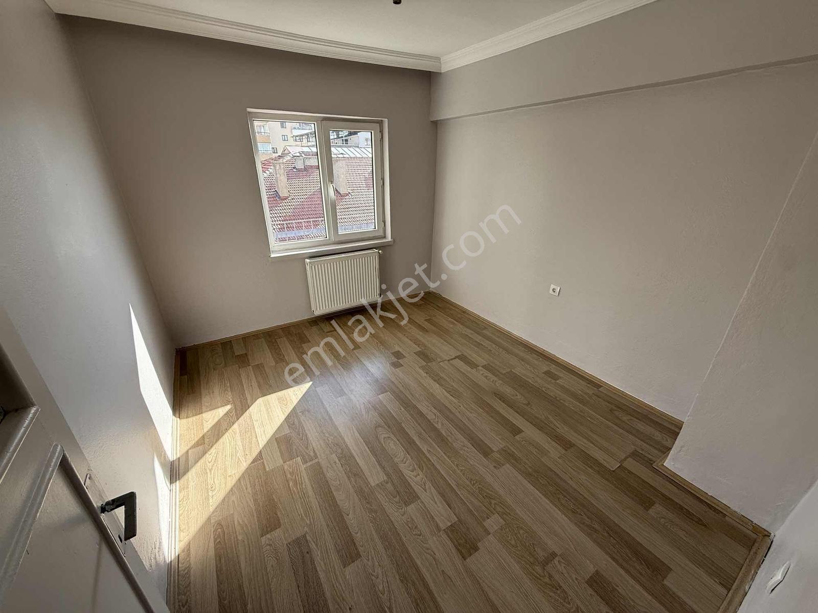 Dikmen Cadde Üzer Katta 3+1 Kiralık Daire - Görsel 11