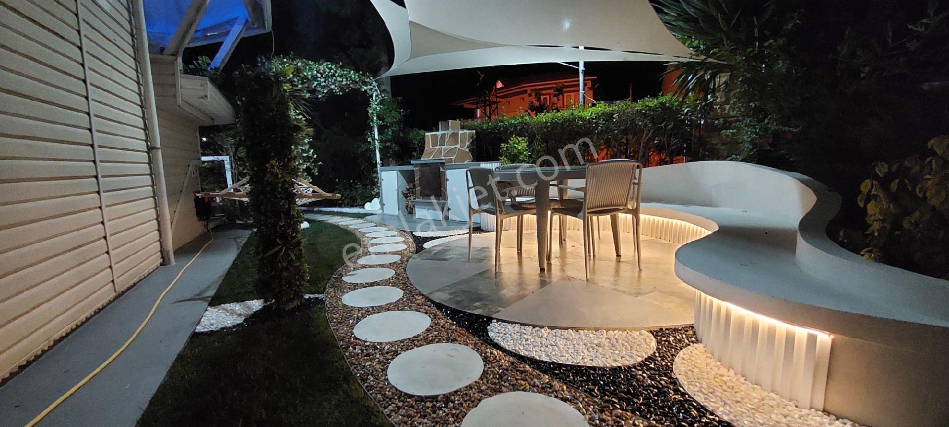 Yayla Sahilinde Yazın Keyfini Çıkaracağınız Özel Konsept 2+1 Sezonluk Kiralık