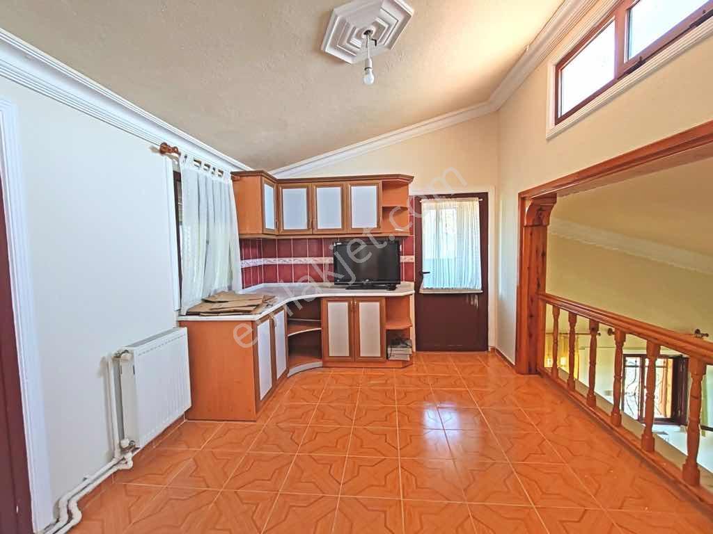 Yeşiltepenin En İyi Konumunda Kelepir Villa - Görsel 6