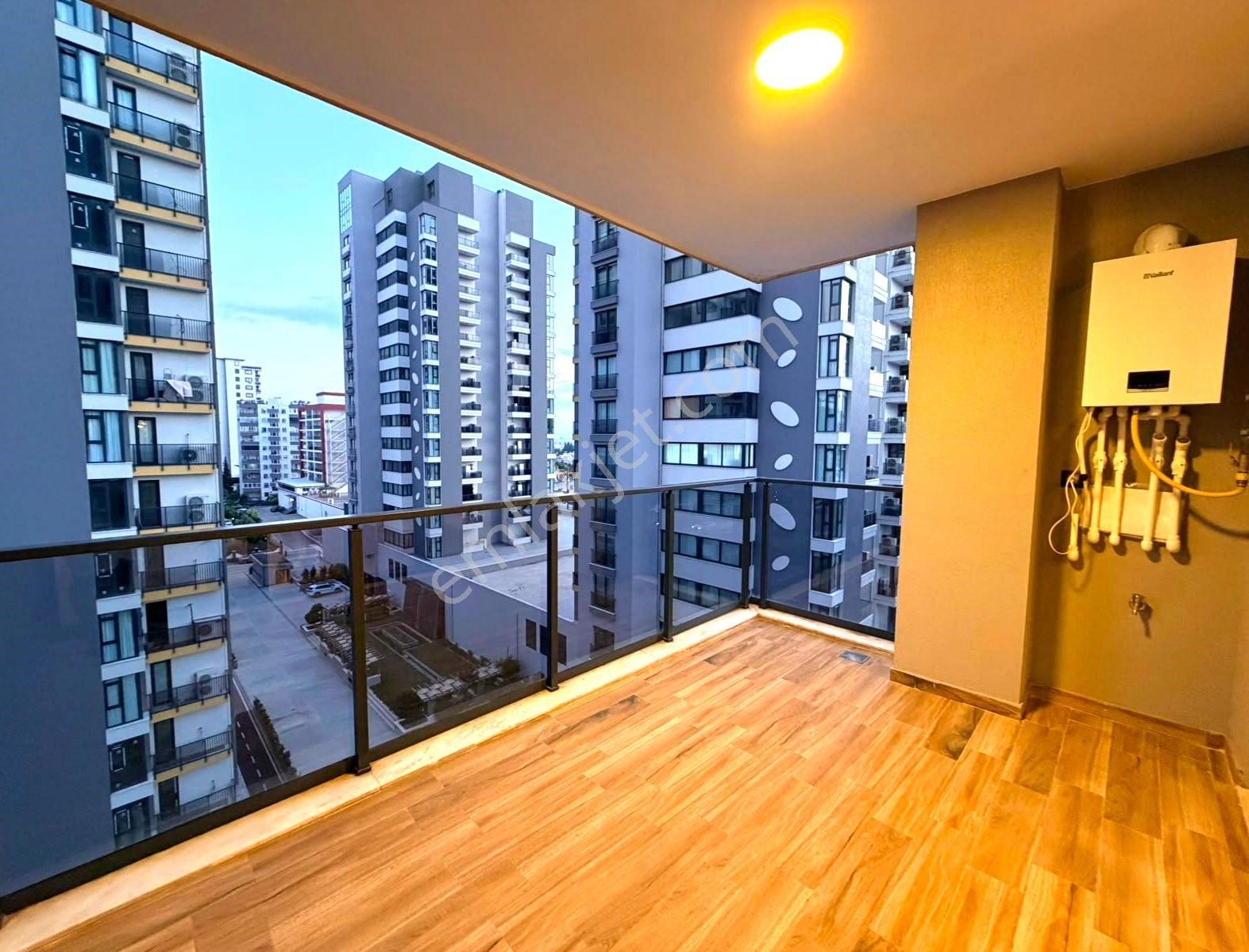 Adana Öğretmenler Bulvarında Ultralüks Satılık Daire