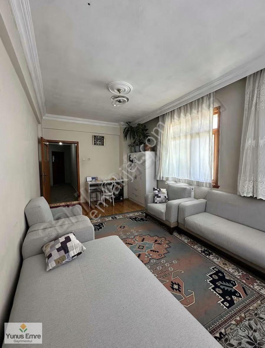 Çarşı Merkez Yakını 3+1 Kombili Bakımlı 190 M² Kilerli - Görsel 6