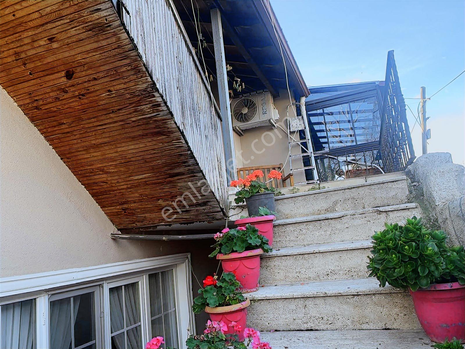 Remax Design Sapanca Göle Sıfır Konumda 3+1 Dubleks Ev - Görsel 2