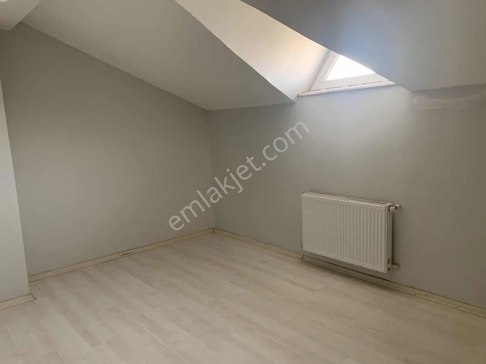 Remax Design Serdivan Cadde Üstü Kiralık 135 M2 Ofis - Görsel 30