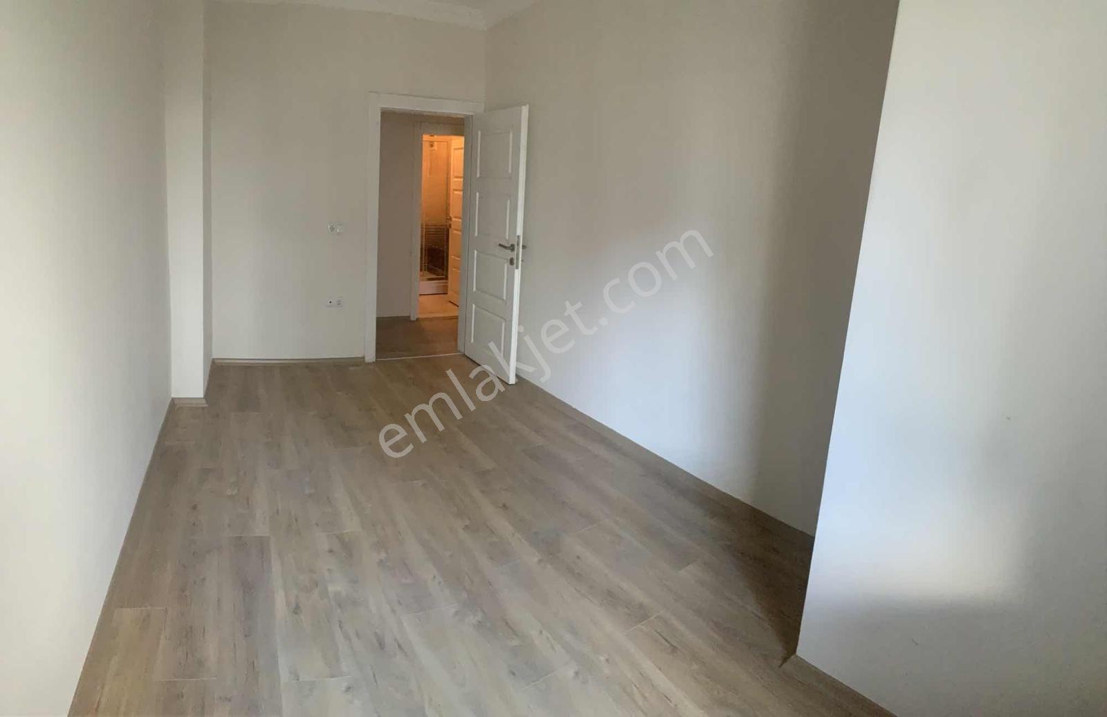 Remax Design Kocaali Merkezde 110 M2 2+1 Satılık Daire - Görsel 8