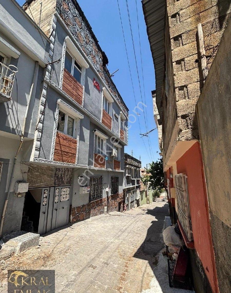 Düztepe 3 Katlı Müstakil Ev