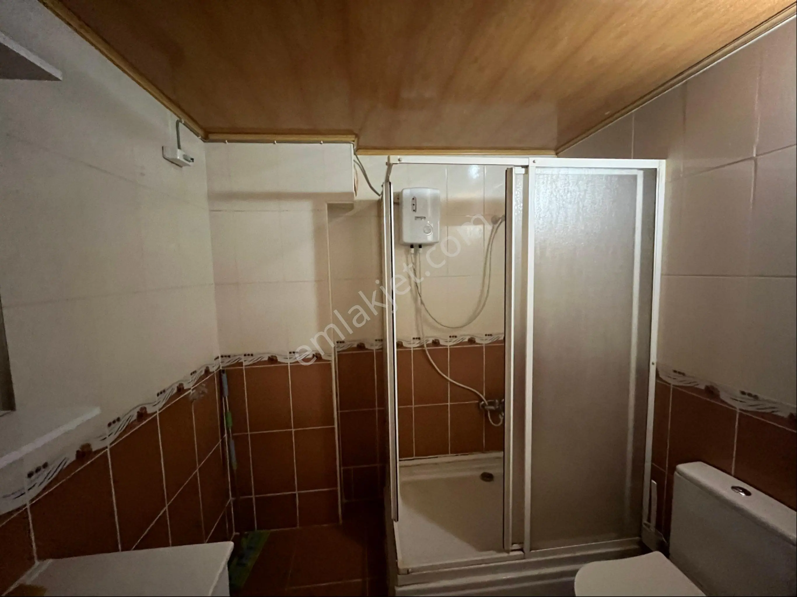 Symırna Meydanında Bayanlara Kiralık Daire - Görsel 4