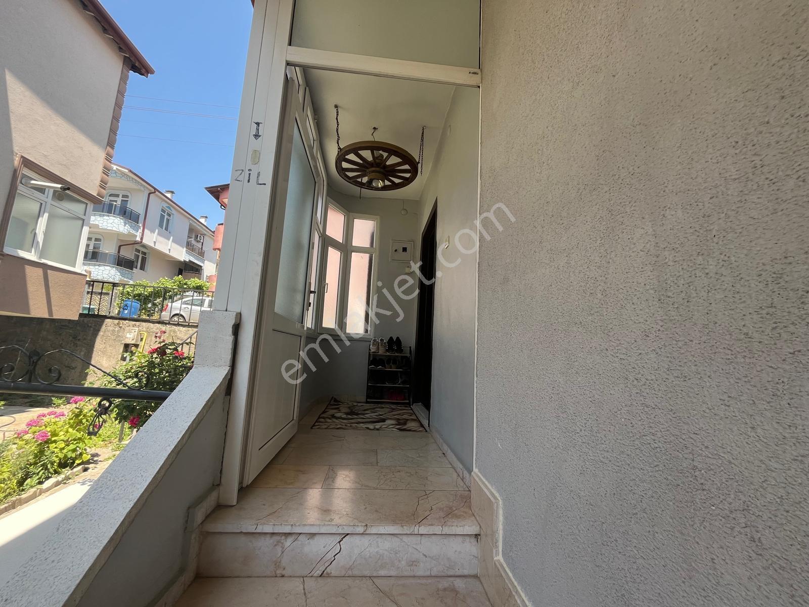Remax Design Umutkent'te Satılık 3+1 Viilla - Görsel 26