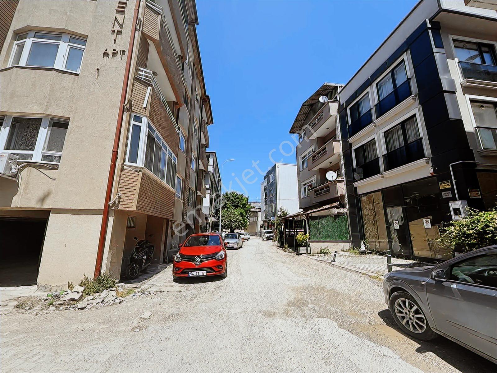 Remax Desıgn Adapazarı Merkezde Satılık 3+1 Daire - Görsel 4