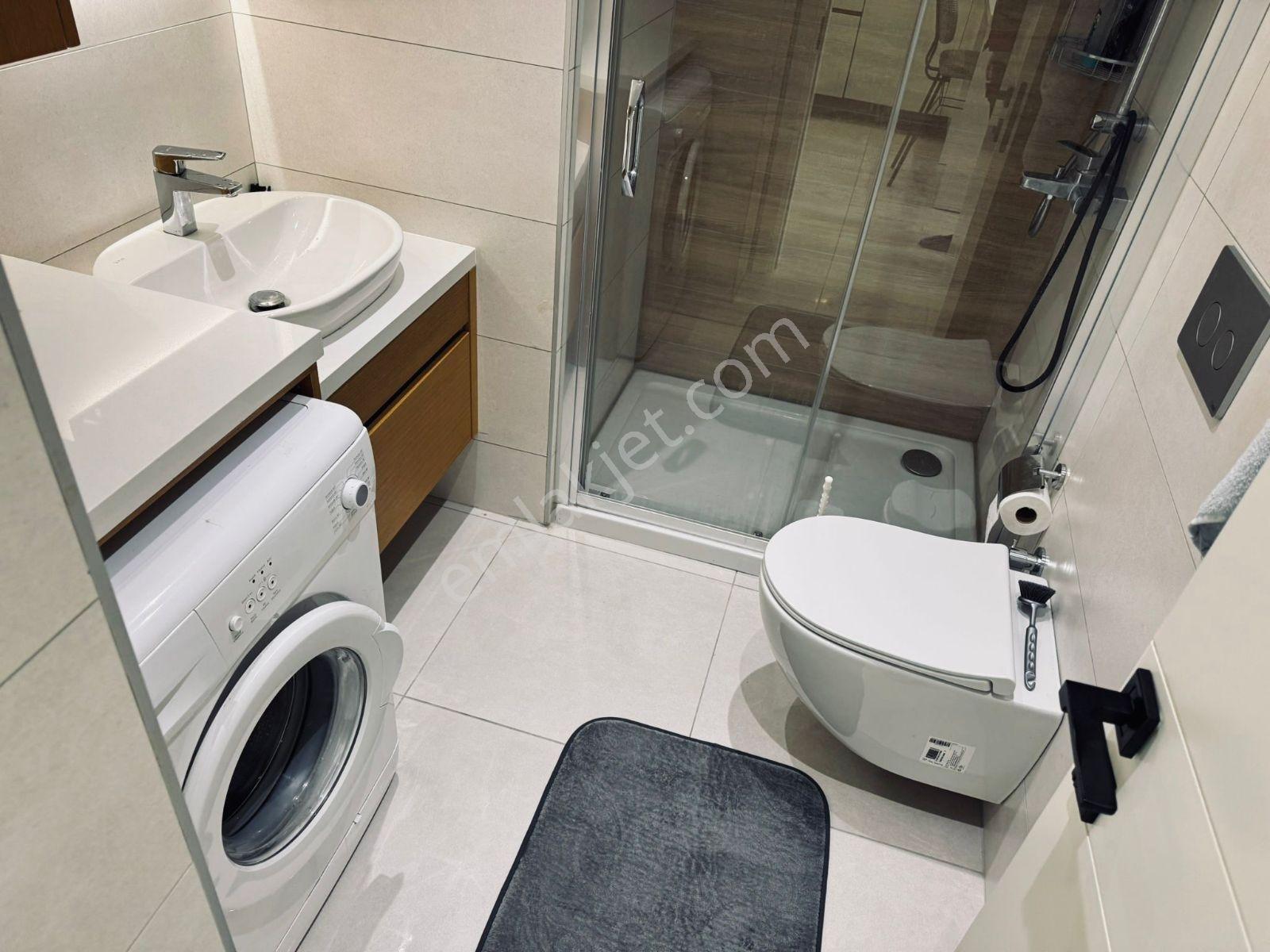 Manisa Meydan Projesinde Kiralık Full Eşyalı Daire 1+1 - Görsel 16