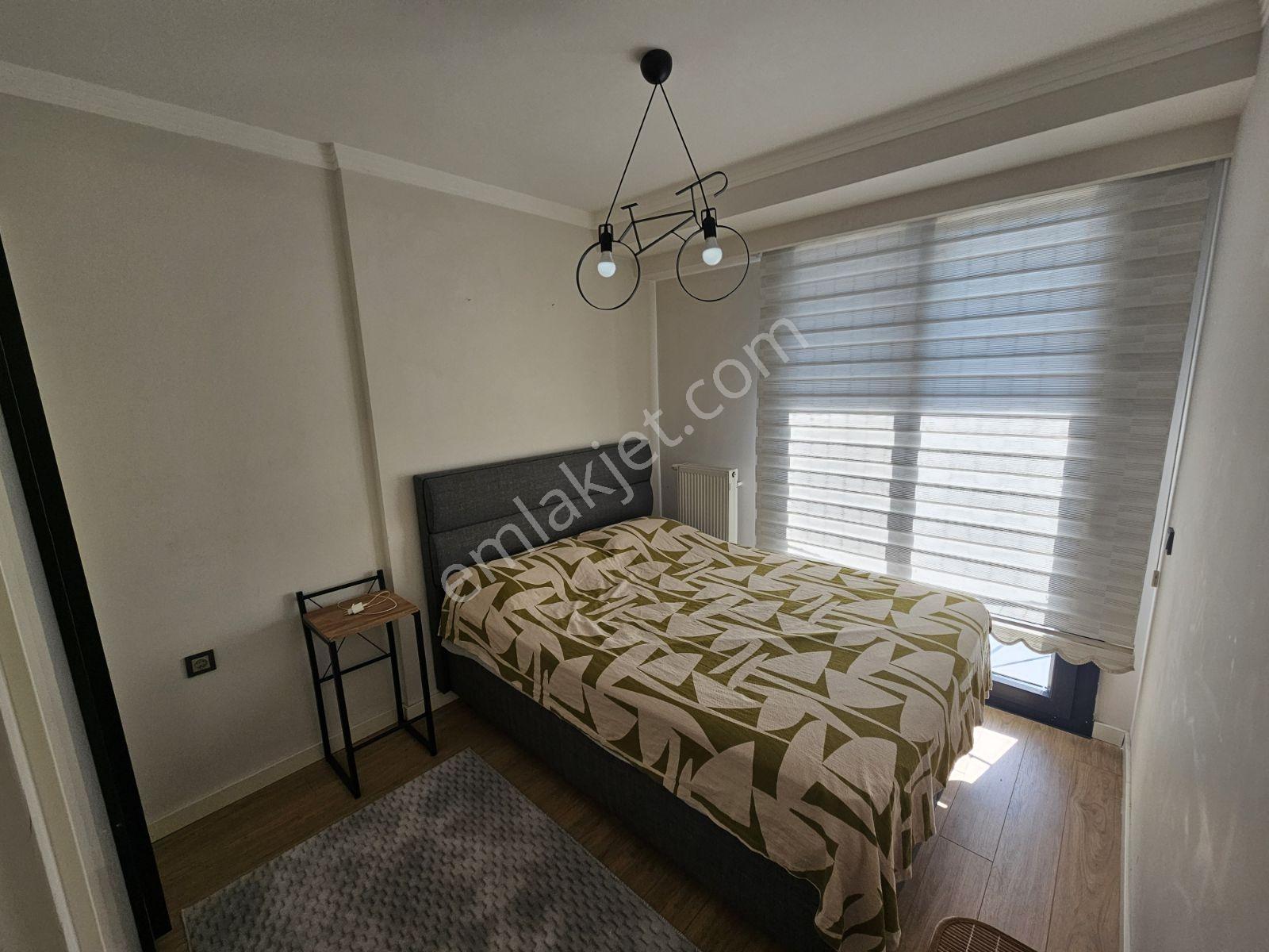 Manisa Meydan Projesinde Kiralık Full Eşyalı Daire 1+1 - Görsel 12