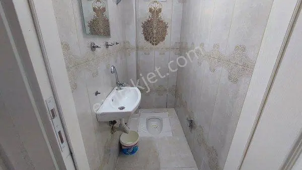 Muğla Merkez Emirbeyazıt Da Doğalgazlı,kaloriferli,2+1 Daire - Görsel 3
