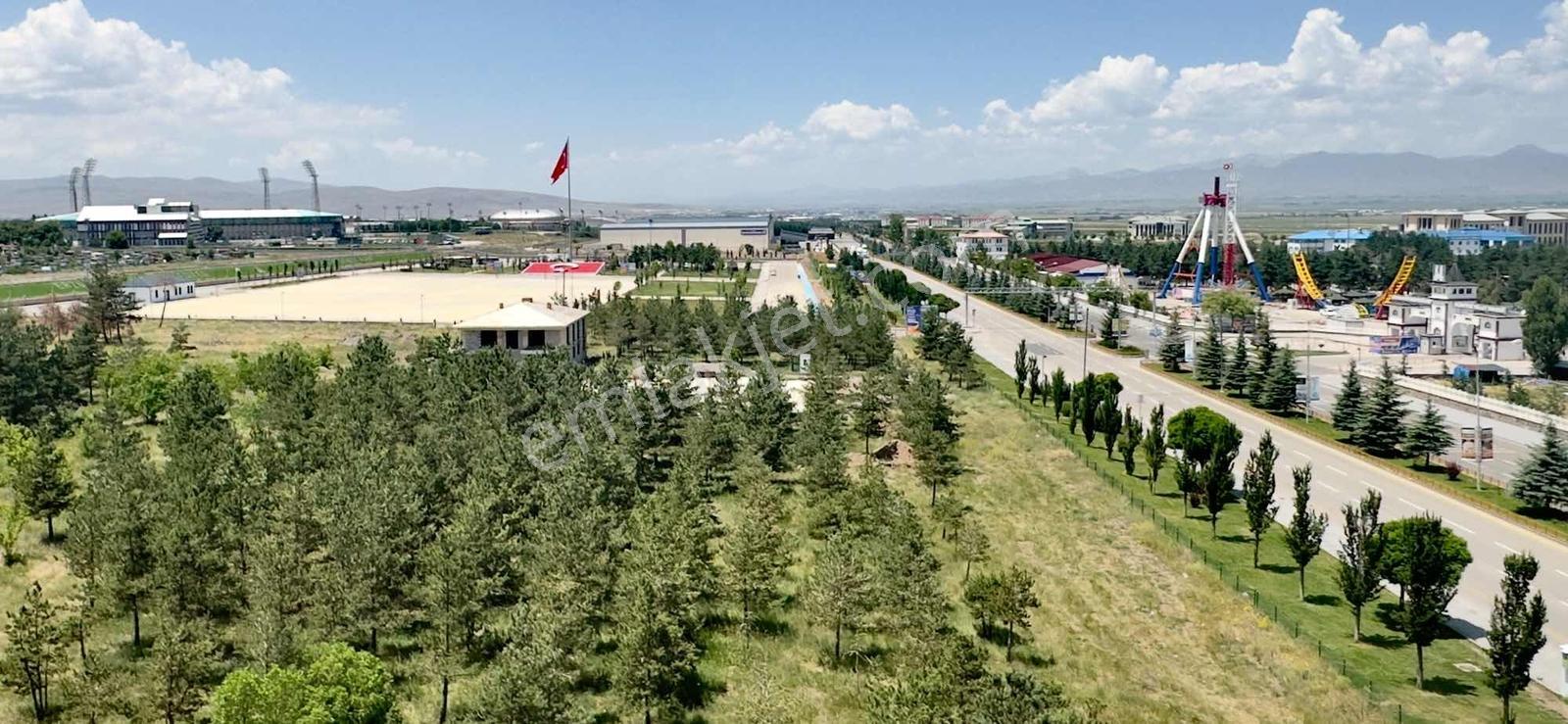 Altın Emlak'tan Full Manzaralı Kardelen Sitesinde 4+1 Satılık - Görsel 18
