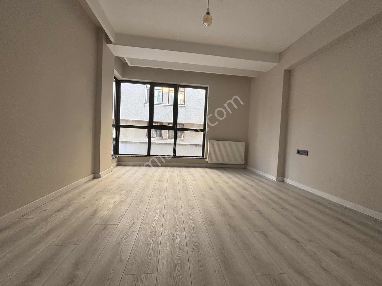 Kuttaş!tan Emek Metro Karşısı 2+1 Katta 70 M2 - Görsel 28