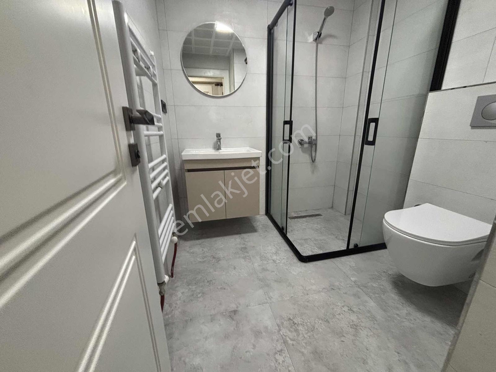 Kuttaş!tan Emek Metro Karşısı 2+1 Katta 70 M2 - Görsel 7