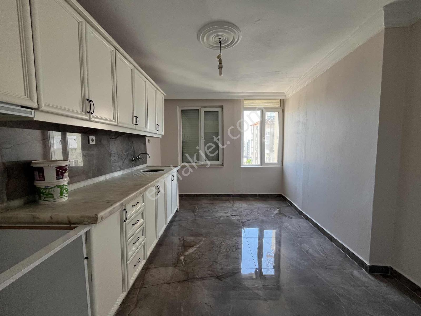 Meydankavağında Anayol Üstü Ara Kat 3+1 Kiralık Daire - Görsel 15