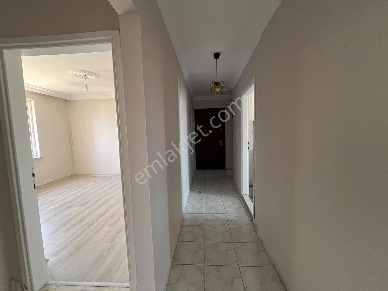 Meydankavağında Anayol Üstü Ara Kat 3+1 Kiralık Daire - Görsel 16