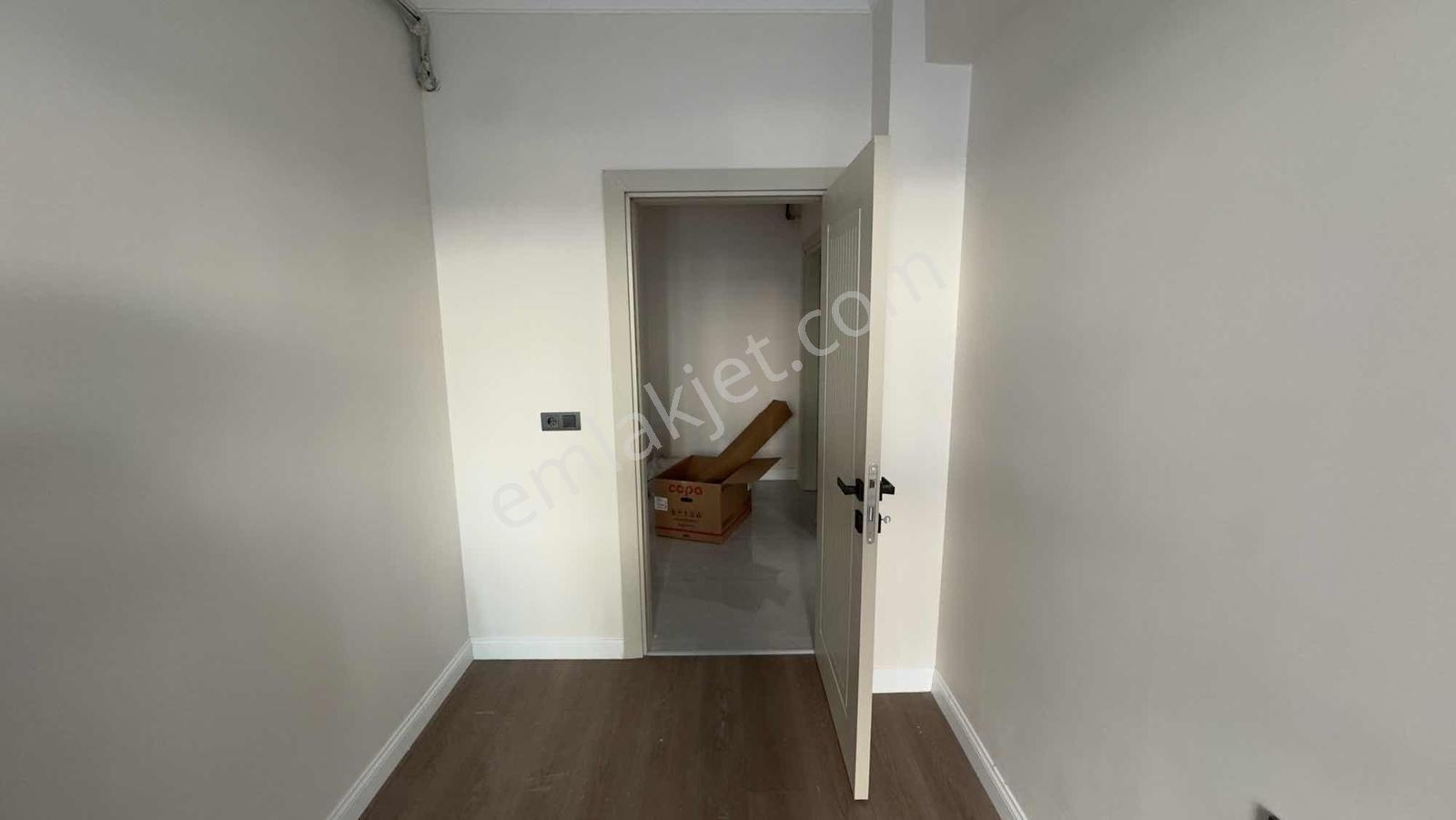 Biens Yunuseli Merkezde 2+1 Ful Ekstralı Daire - Görsel 15