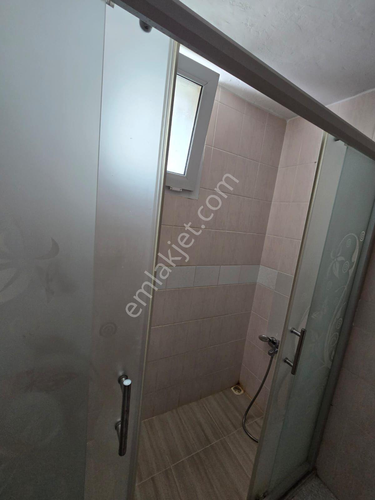 Balçovada Metro Yakını D.gazlı Eşyalı Kiralık 2+1daire - Görsel 19