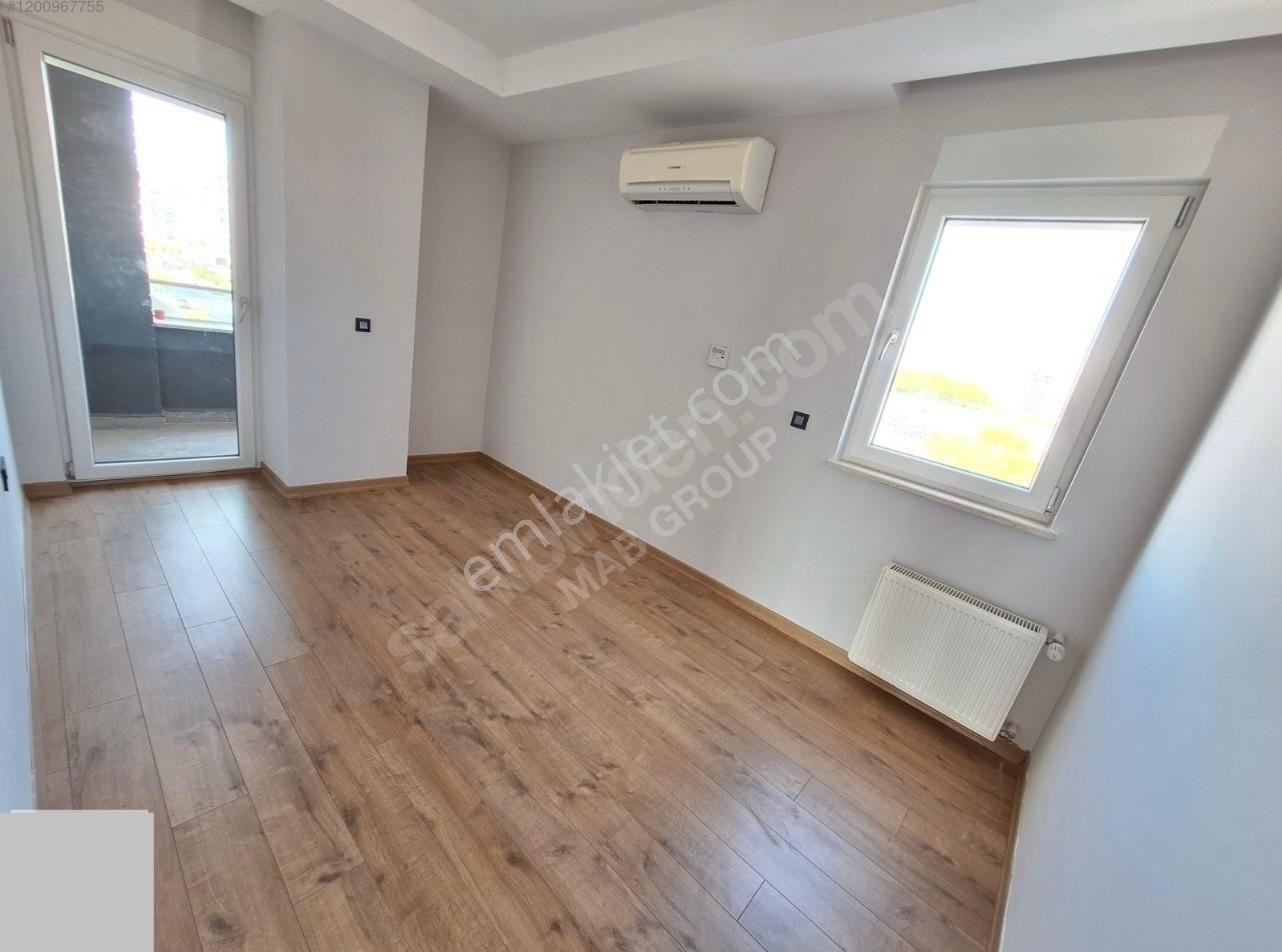 Antalya Konyaaltı Uncalı Mahallesinde Güvenlikli Havuzlu Site İçinde Doğalgaz Kombili 3+1 Daire - Görsel 21