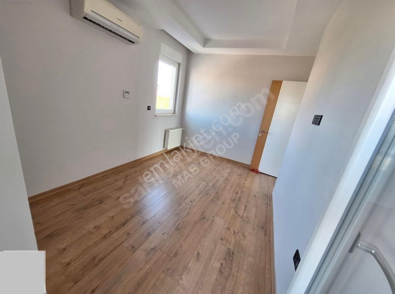 Antalya Konyaaltı Uncalı Mahallesinde Güvenlikli Havuzlu Site İçinde Doğalgaz Kombili 3+1 Daire - Görsel 19