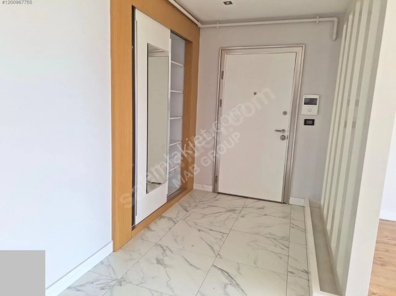 Antalya Konyaaltı Uncalı Mahallesinde Güvenlikli Havuzlu Site İçinde Doğalgaz Kombili 3+1 Daire - Görsel 5