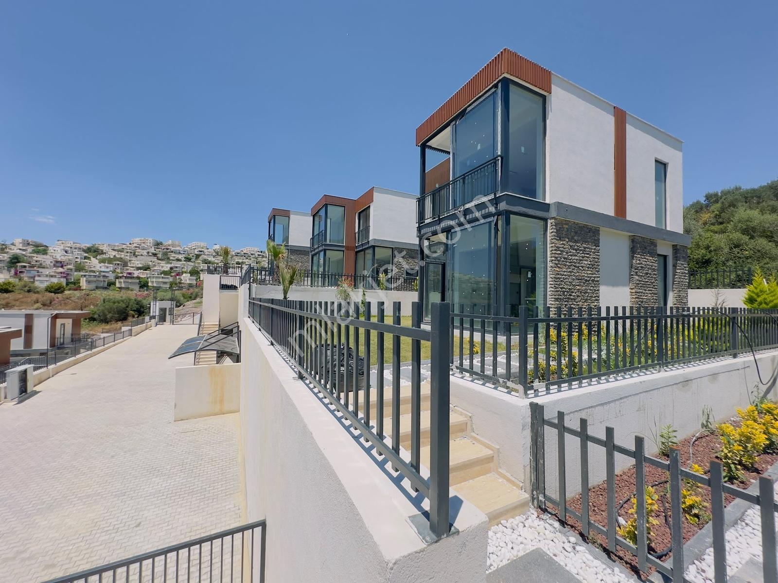 Milas Boğaziçinde Satılık Site İçerisinde 3+1 Villa - Görsel 5